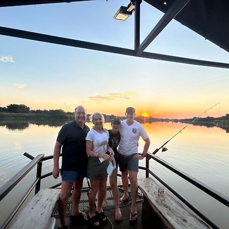 Hippo Retreat & Tiger Fishing Komatipoort Extérieur photo